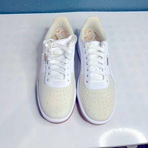 9 in women’s California puma